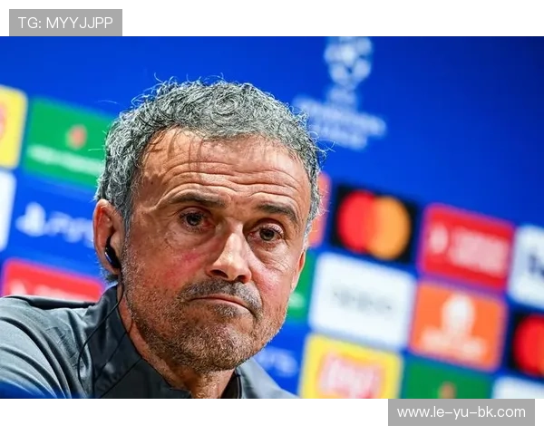 深度解析2025年巴黎球员表现：统治力与隐忧并存