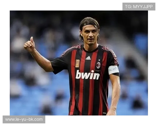 马尔蒂尼：忠诚与防守艺术的足球文化图腾